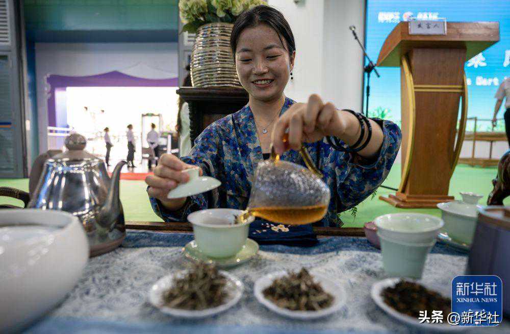 超级爽口下饭的超级美味的可乐鸡翅，上桌秒光