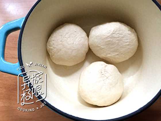 嫩弹又性感的白面包