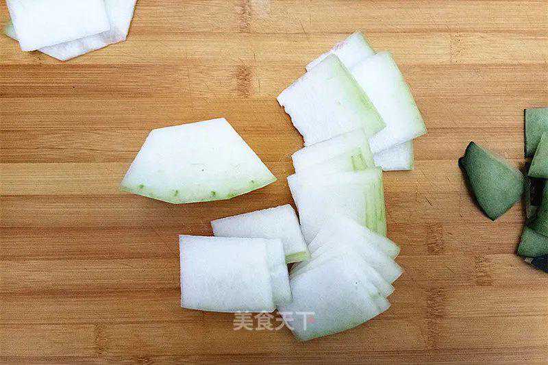 冬瓜蒸牛肉饼：美味与营养兼备，拿来宴客也有面儿