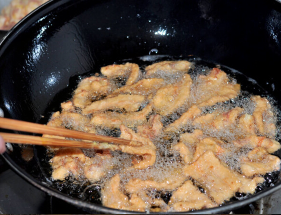 四川风味小酥肉攻略，怎么调无水面糊